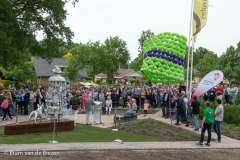 Nunspeet - Onthulling beeld Molijn de Groot.