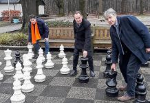 SGP fractie fietst rondje Elspeet