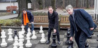 SGP fractie fietst rondje Elspeet