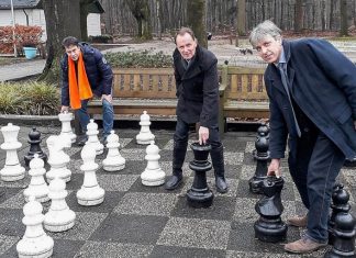 SGP fractie fietst rondje Elspeet