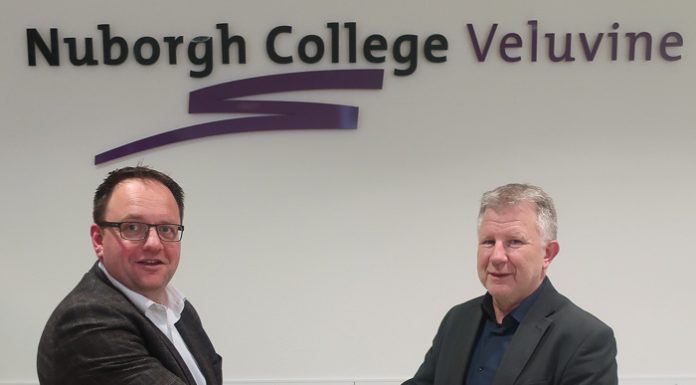 Eigentijds in gesprek met jongeren over gezondheid en beweging