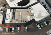 Eerste van de 160 zonnepanelen geplaatst