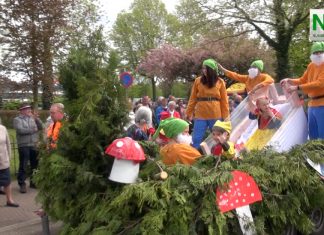 Grote optocht door Hulshorst