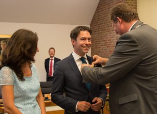 Chris Stoffer benoemd tot Lid in de Orde van Oranje Nassau