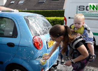 Auto’s wassen voor Zambia