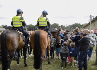 Vragen SGP open dag bereden politie