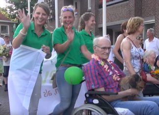 Defilé 51ste Avondvierdaagse