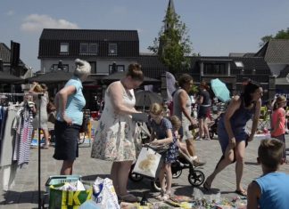 Geslaagde kleedjesmarkt