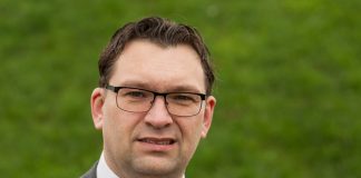 Vragen openingstijden Bibliotheek Elspeet