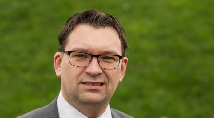 Vragen openingstijden Bibliotheek Elspeet