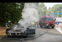 Auto totaal uitgebrand