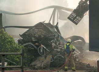Verbrande accu’s Stella wachten in Lelystad op transport naar België