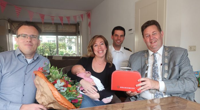 Brandweerkoffertje voor pasgeboren Jelka