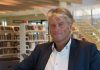 Jan Hoogenberg stopt als directeur bestuurder bij Bibliotheek Noordwest Veluwe