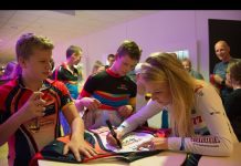 Europees kampioene veldrijden Annemarie Worst gehuldigd