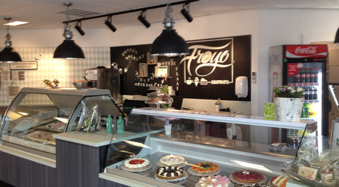 Froyo & Limburgia bestaat 5 jaar en viert dit met u