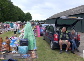Kofferbakverkoop bij molen de Duif Kofferbakverkoop molen de Duif Nunspeet
