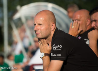 Erwin Brem ook volgend seizoen hoofdtrainer vv Nunspeet