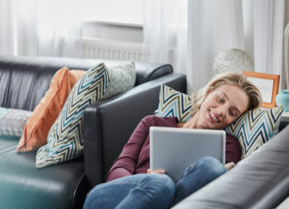 Bibliotheek stel t 100 e-books beschikbaar via ThuisBieb