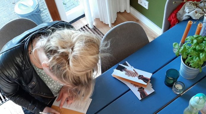 Ik aan dacht jou Nunspeet verbindt buren met elkaar