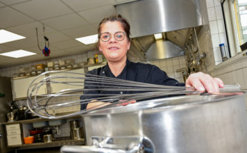 24 uur op pad met de instellings kok