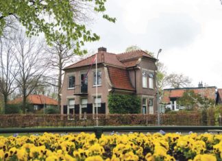 Een huis met een Groningse naam: Robersum