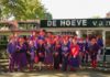 Zwierig aan de zwaai met de Red Hat Society