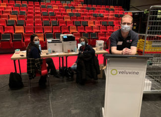 Vandaag kun je tot 19.30 uur zonder afspraak terecht in Veluvine voor meer informatie over de coronaprik of om je gelijk te laten vaccineren.