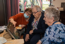 Belevenistafels voor bewoners De Bunterhoek