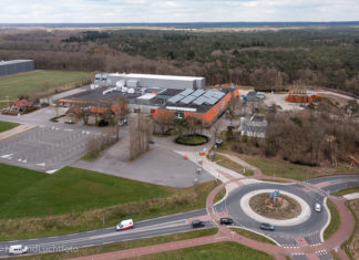 Kantoor voormalige GPS wordt tijdelijk onderkomen vluchtelingen Oekraïne