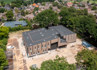 Officiële opening van de Da Costaschool in Elspeet