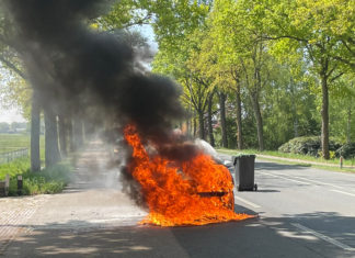 Proefrit eindigt in autobrand