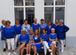 De Zingende Zusjes gaan weer fietsen