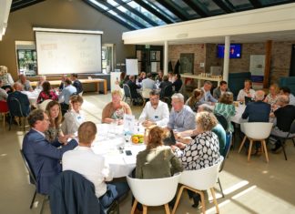 Rabobank brengt regionale dialoog rondom wonen en zorg op gang