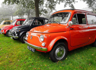Toertocht voor oldtimers en specials
