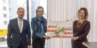 Burgemeester Céline Blom presenteert de toekomstambities van het samenwerkingsverband Kop van de Veluwe