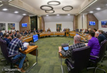 Gemeenteraad vergadert over aanbeveling nieuwe burgemeester