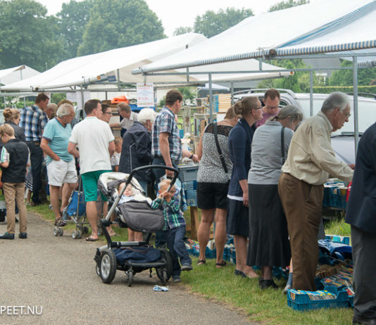 Grote Veluwse boekenmarkten in Elspeet