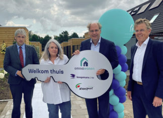 Feestelijke bijeenkomst voor huurders van de Kijktuinen