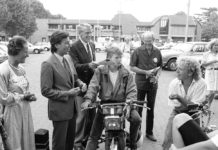 Minister Brinkman op campagne in Nunspeet