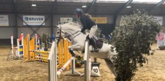Sterre de Koning behaalt 2e plaats bij springwedstrijd