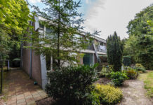 Woonzorg Nederland draagt wooncomplex in Nunspeet over aan Omnia Wonen