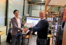 RegioOndernemers Woord&Daad ontvangt mooie gift van Autobedrijf Franken