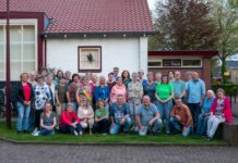 Openlucht Kerstsamenkomst in het Oranjepark