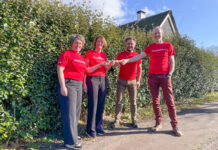 Muskathleten dragen stokje over