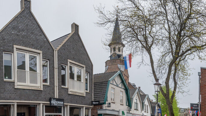 Stralende Koningsdag in Nunspeet: Koud begonnen, warm geëindigd