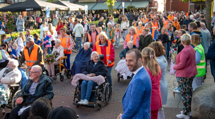 Avondvierdaagse Nunspeet trekt recordaantal wandelaars