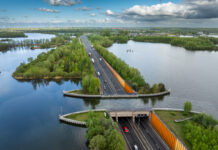 Aquaduct bij Harderwijk opnieuw dicht wegens wateroverlast