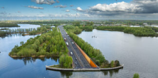 Aquaduct bij Harderwijk opnieuw dicht wegens wateroverlast