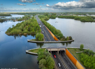 Aquaduct bij Harderwijk opnieuw dicht wegens wateroverlast